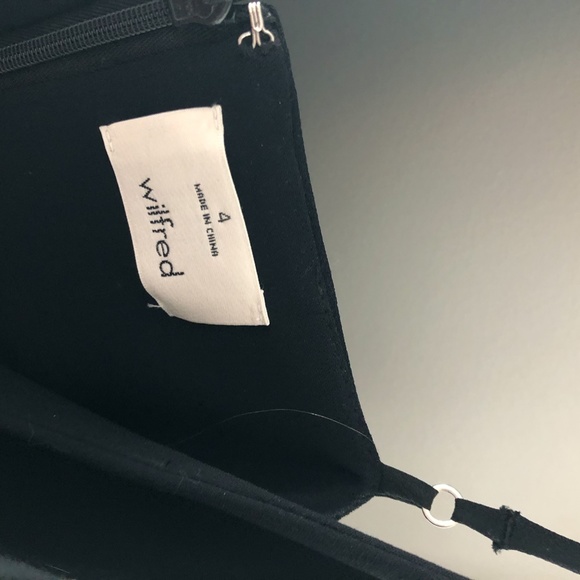 Aritzia little black dress - Picture 2 of 2